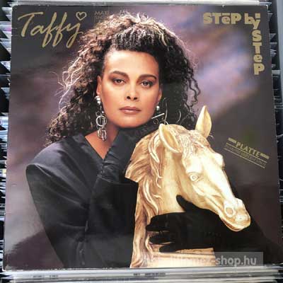 Taffy - Step By Step  (12", Maxi) (vinyl) bakelit lemez