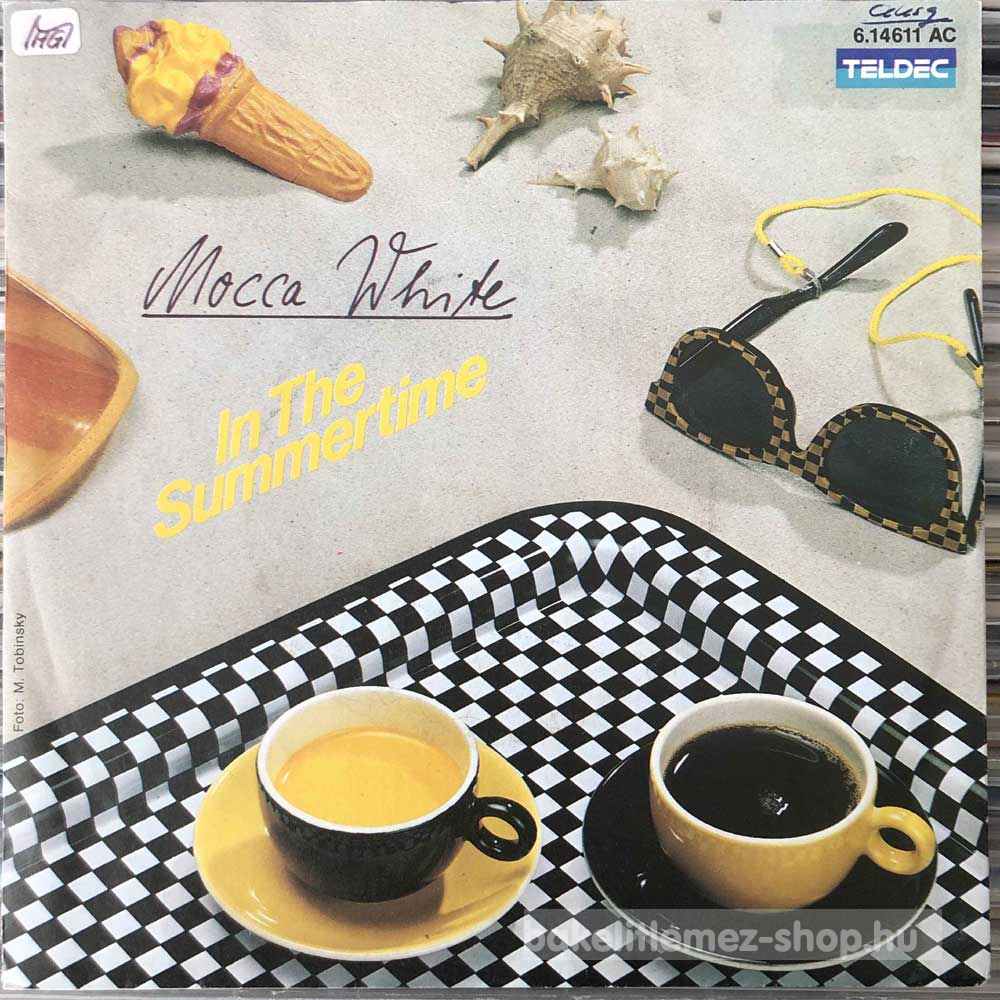 Mocca White - In The Summertime