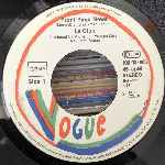 Le Club Front Page News (7") Le Club Front Page News (7")