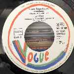 Le Club Front Page News (7") Le Club Front Page News (7")