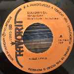 Komár László Karácsony Éj - Amerika Legszebb Asszonya (7", Single) Komár László Karácsony Éj - Amerika Legszebb Asszonya (7", Single)