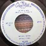 Hungária Együttes Csinn-Bumm Cirkusz (7", Single) Hungária Együttes Csinn-Bumm Cirkusz (7", Single)