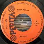 Korál  Van Egy Őszinte Dal, Válaszra Várva  (7", Single)