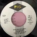 Kylie Minogue  Hand On Your Heart  (7", Single)