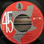 2 In A Room  Wiggle It  (7", Single)